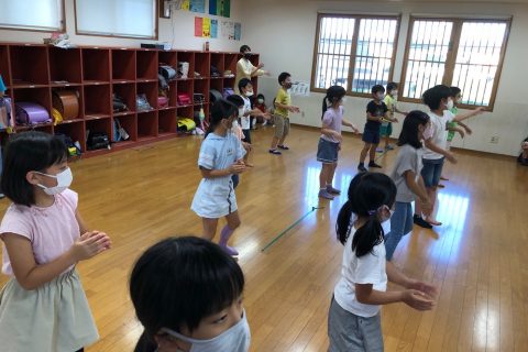 鳴子踊りの練習